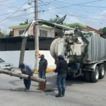 Realiza Secretaría de Recursos Hidráulicos labores de mantenimiento a la red hidrosanitaria en Xicoténcatl y Abasolo