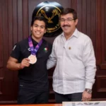 Reconoce rector a Lalo Sagastegui por sus logros deportivos a nivel internacional