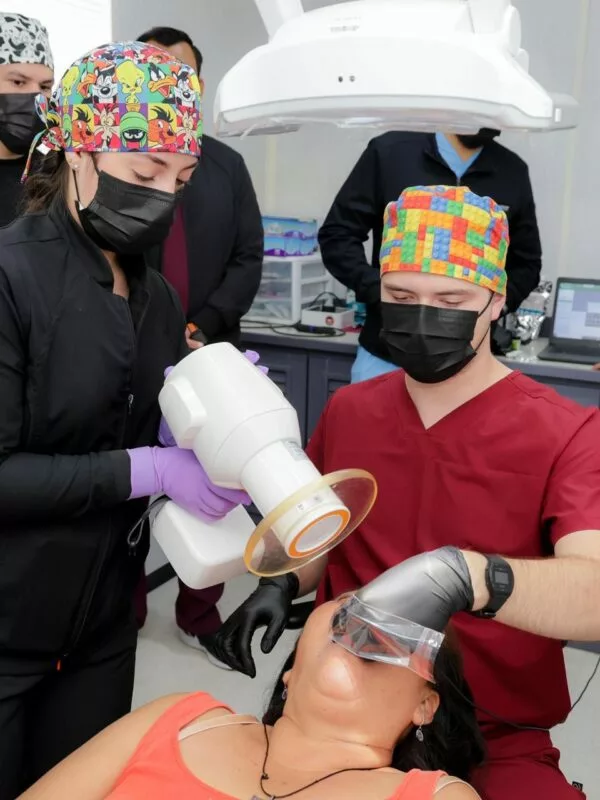 UAT y Gobierno de Tampico logran más de mil sonrisas con jornadas dentales gratuitas